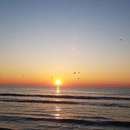 Deep Blue Mamaia Nord Apartment
